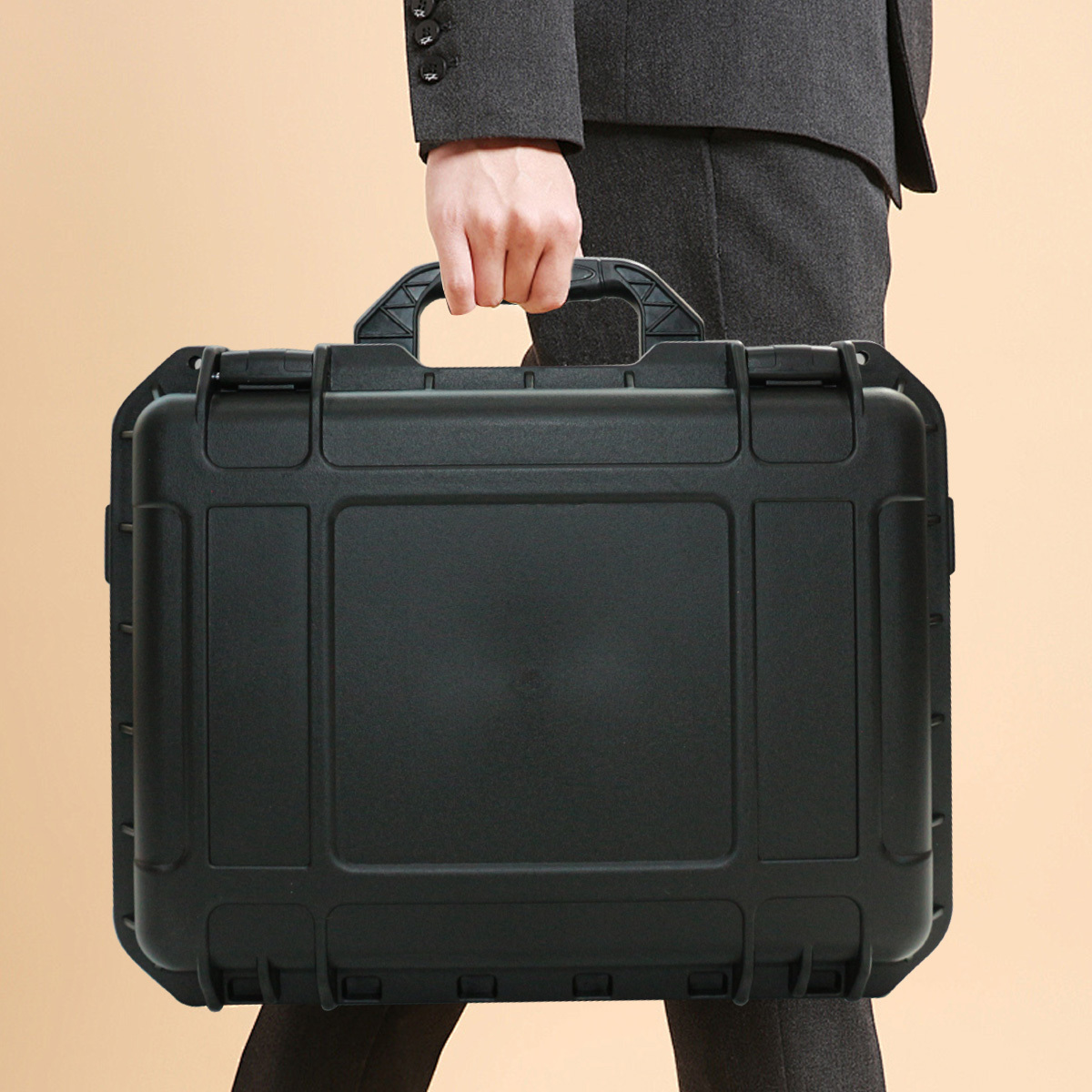 1 Waterproof Heavy-duty Protec - مراجعة Heavy Equipment Management وسعره