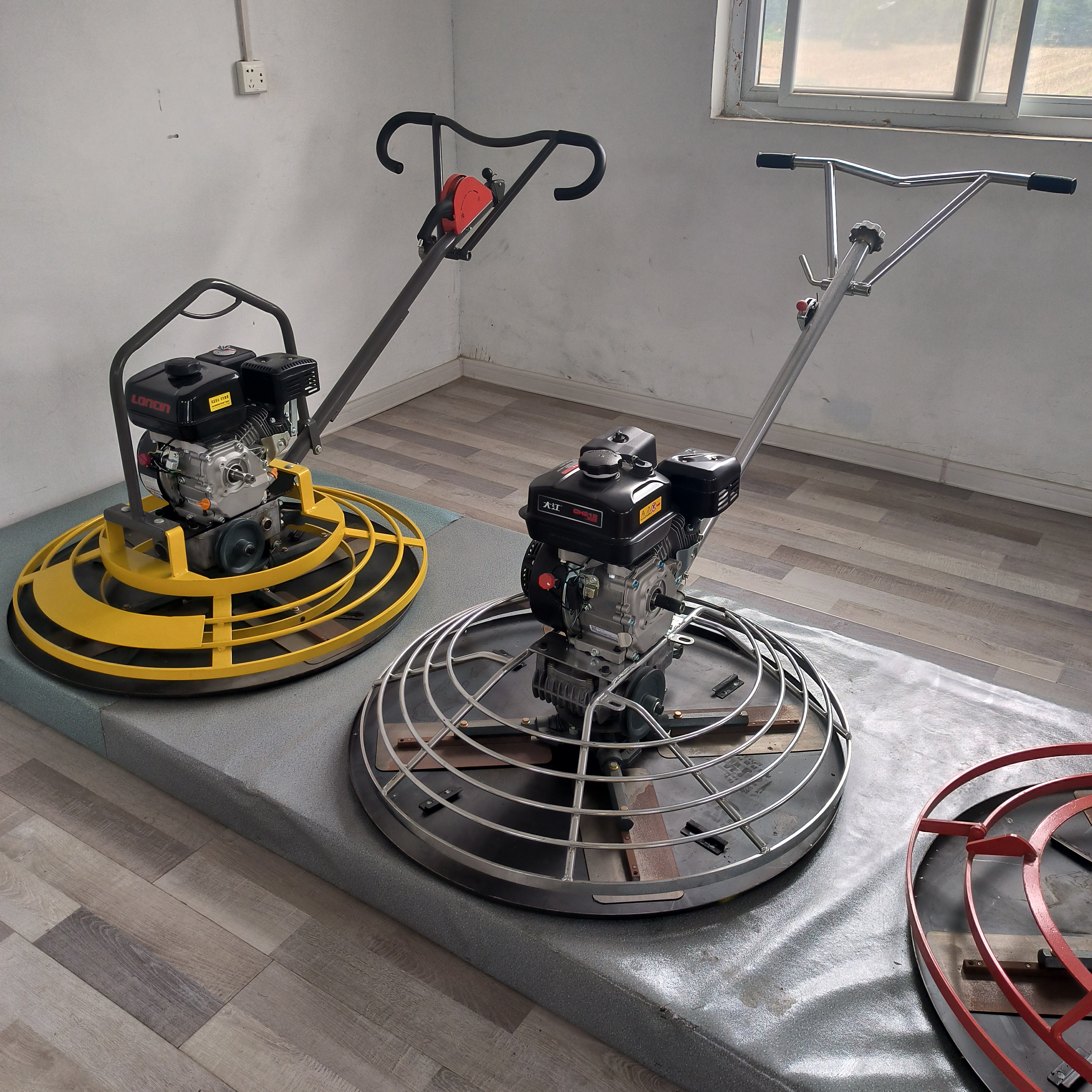 Customization Concrete Surface - مراجعة Power Trowel Concrete وسعره