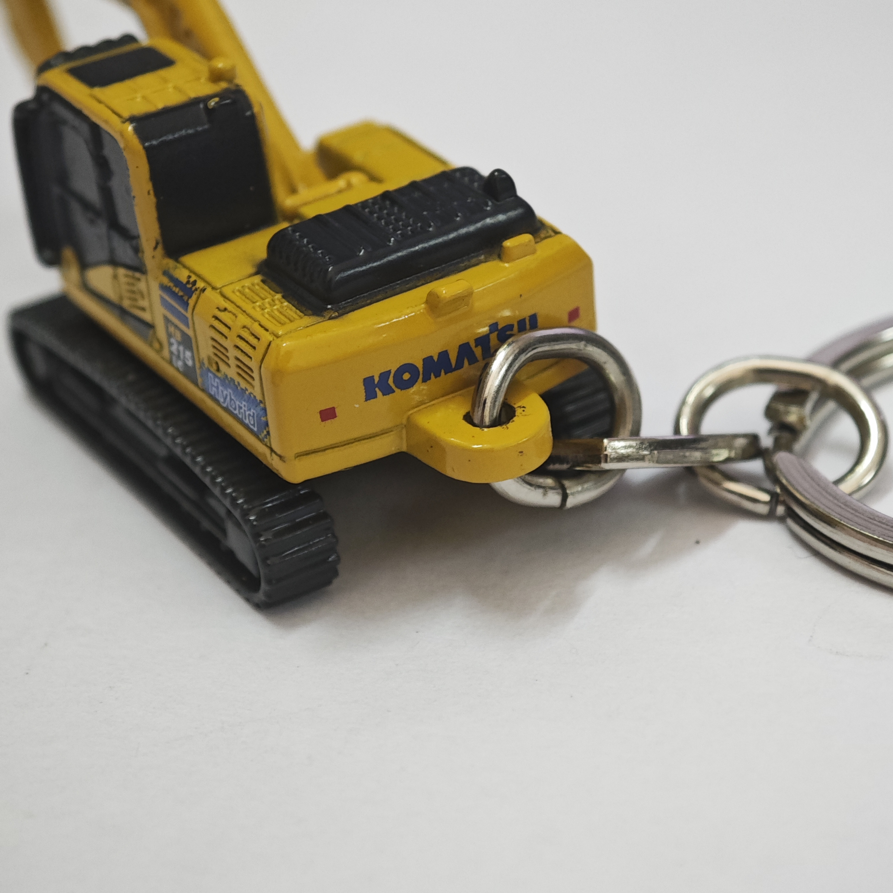 Engine Model Keychain For Koma - مراجعة Heavy Equipment Key Ring وسعره