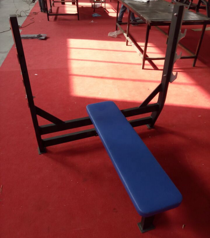 Heavy Duty Flat Bench Press Co - مراجعة Heavy Equipment Painting وسعره